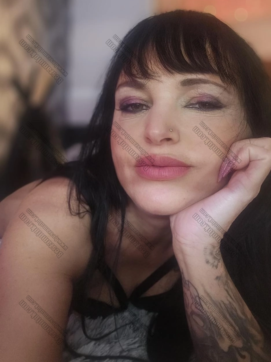 Eszter a boszi - +36 20 295 1211 - milf szexpartner foto
